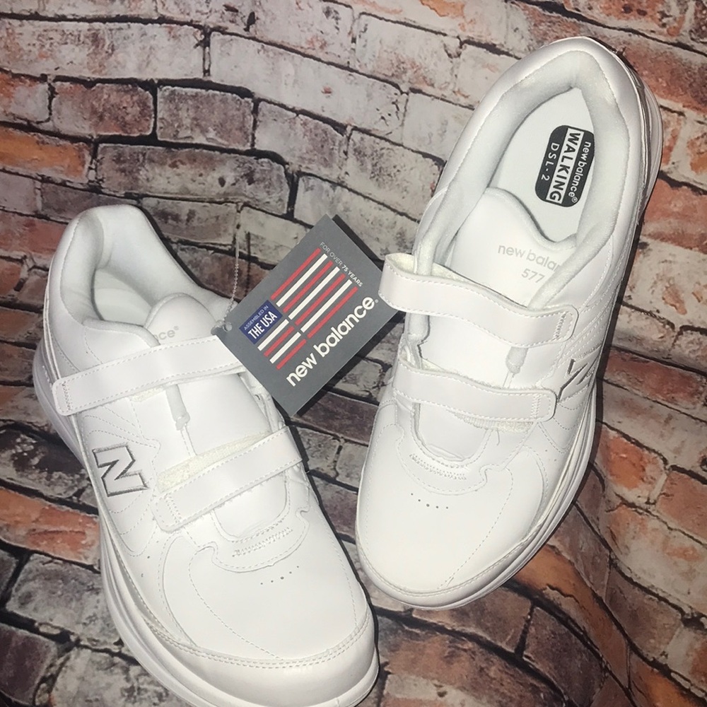 New balance sneakers men’s 13 NEW WHITE